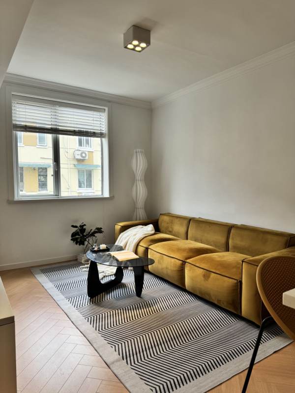 Housing image — Living Room