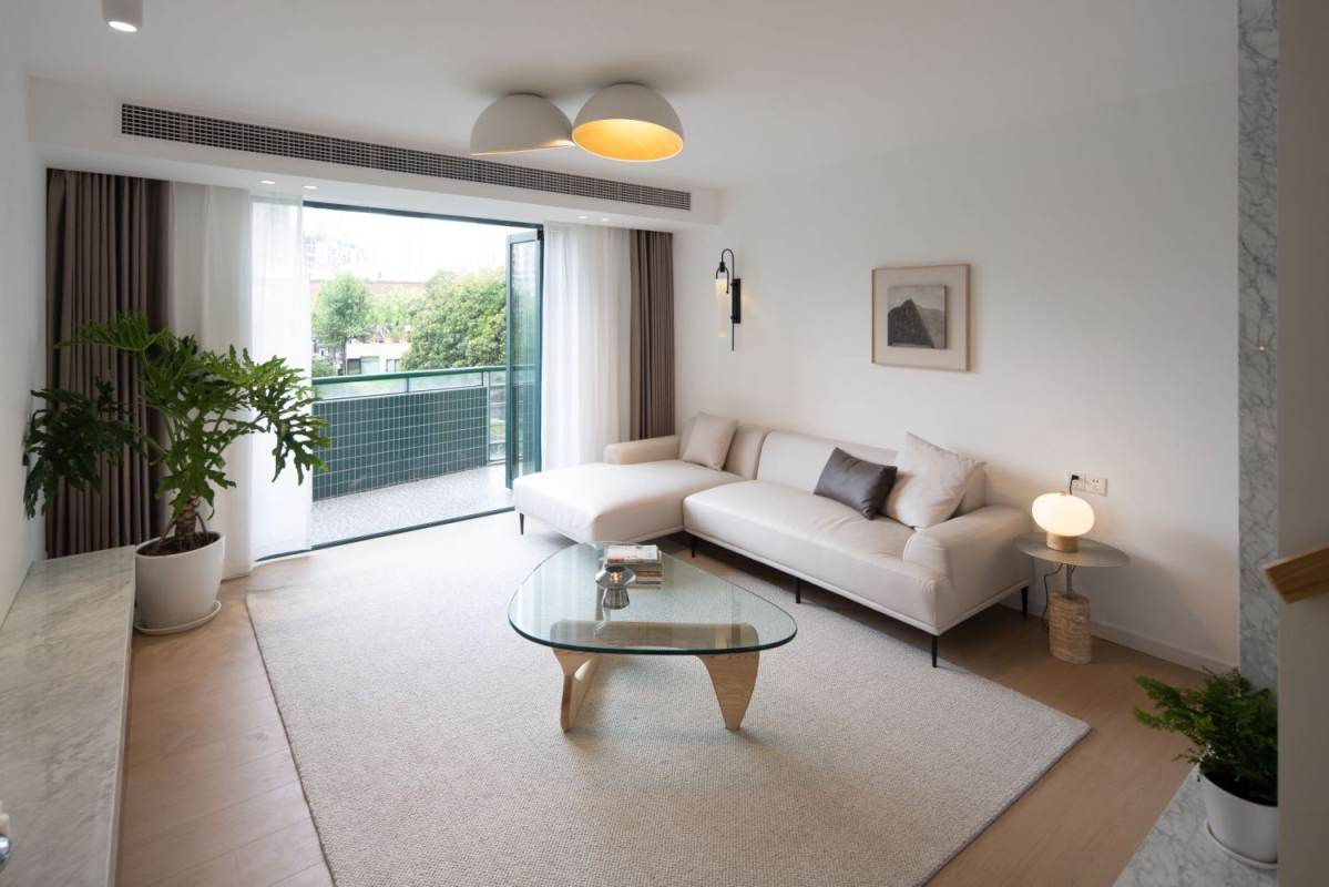 Housing image — Living Room