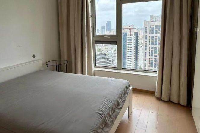 Bright Modern 2BR Apartment in Suzhou Creek North with Private Garden (L3/L4/L7)