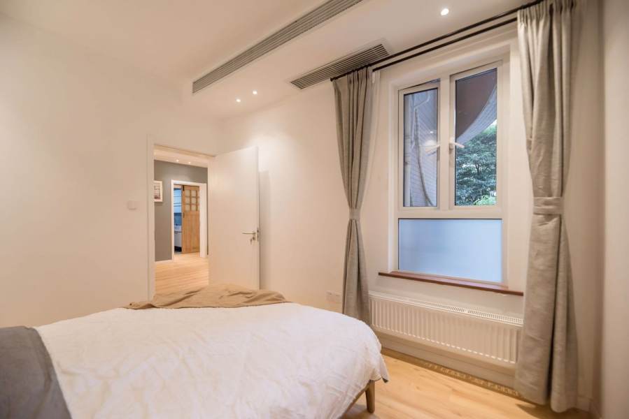 Housing image — Bedroom