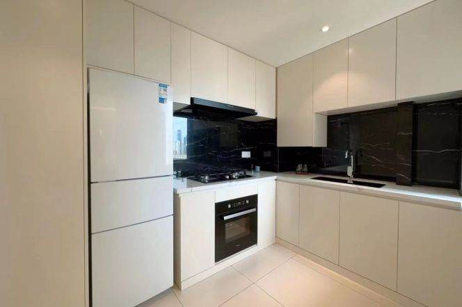 2BR Apartment near Zhongshan Park (L2/L3/L4)
