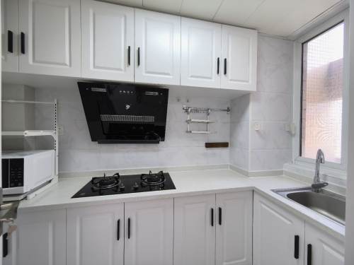 Housing image — Kitchen