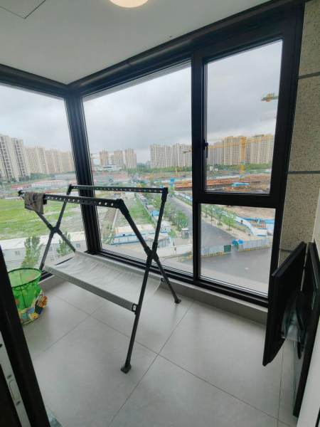 Housing image — Balcony