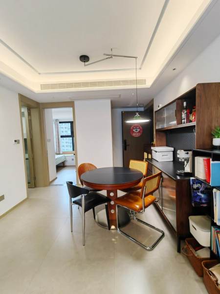 Housing image — Dining Area