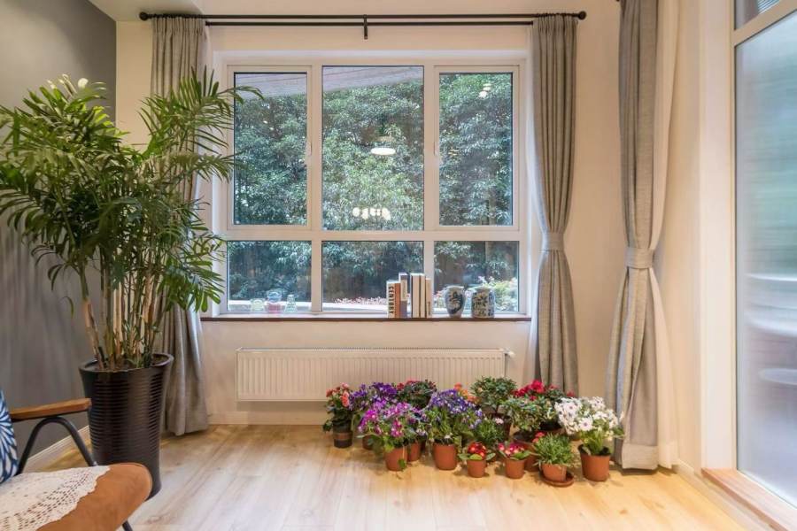 Housing image — Living Room