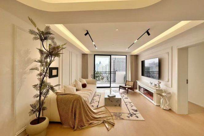 High-Floor Spacious 2BR Apartment at Hanlin Mansion