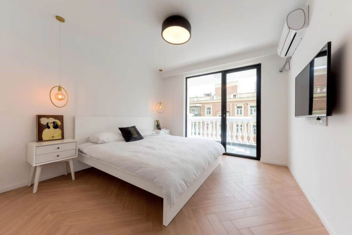 Housing image — Bedroom