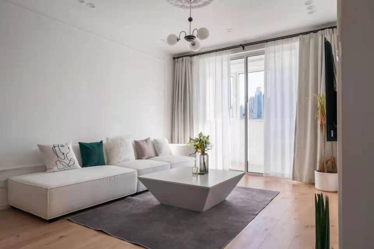 Housing image — Living Room