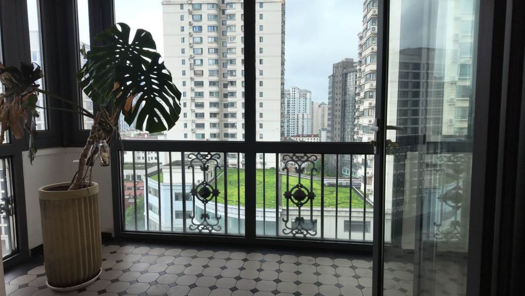 Housing image — Balcony