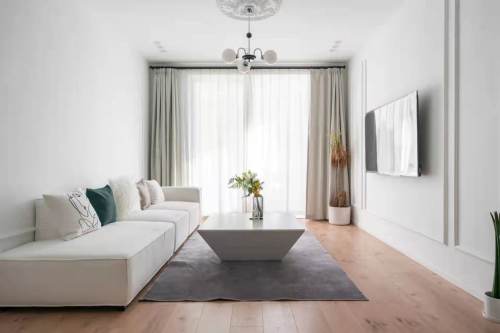 Housing image — Living Room