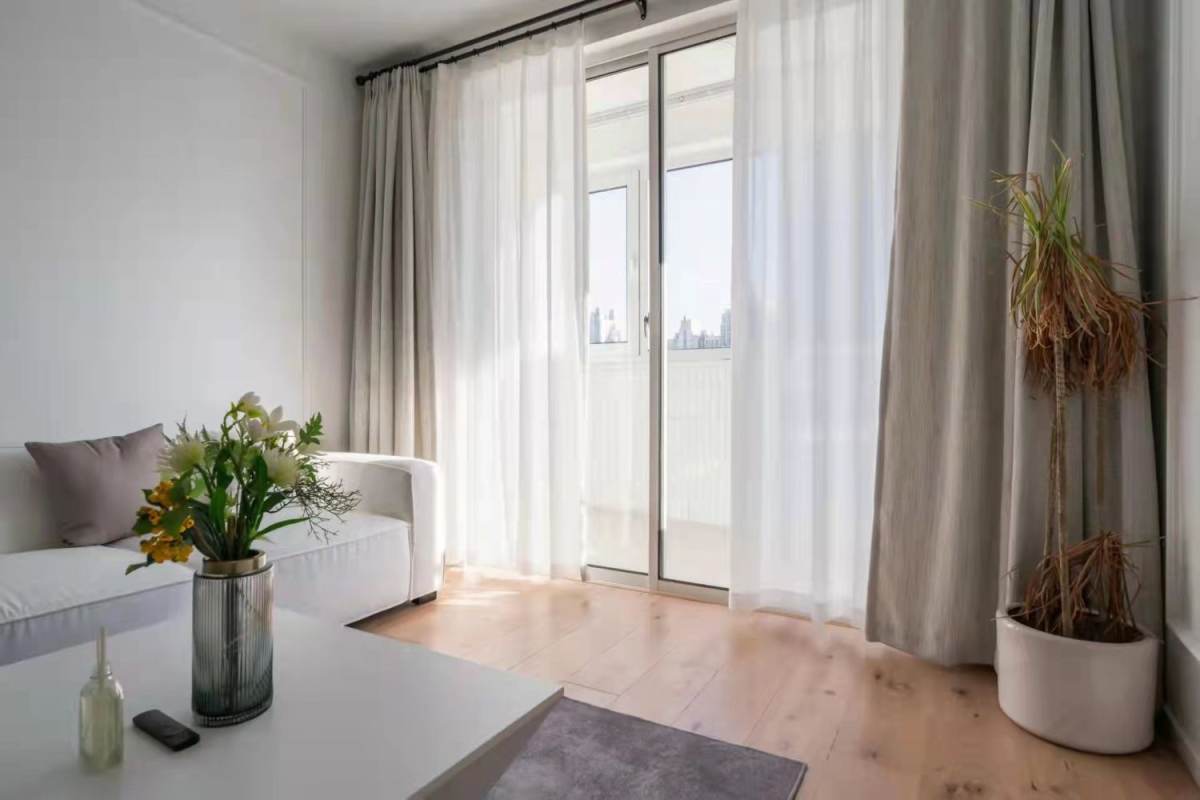 Housing image — Living Room
