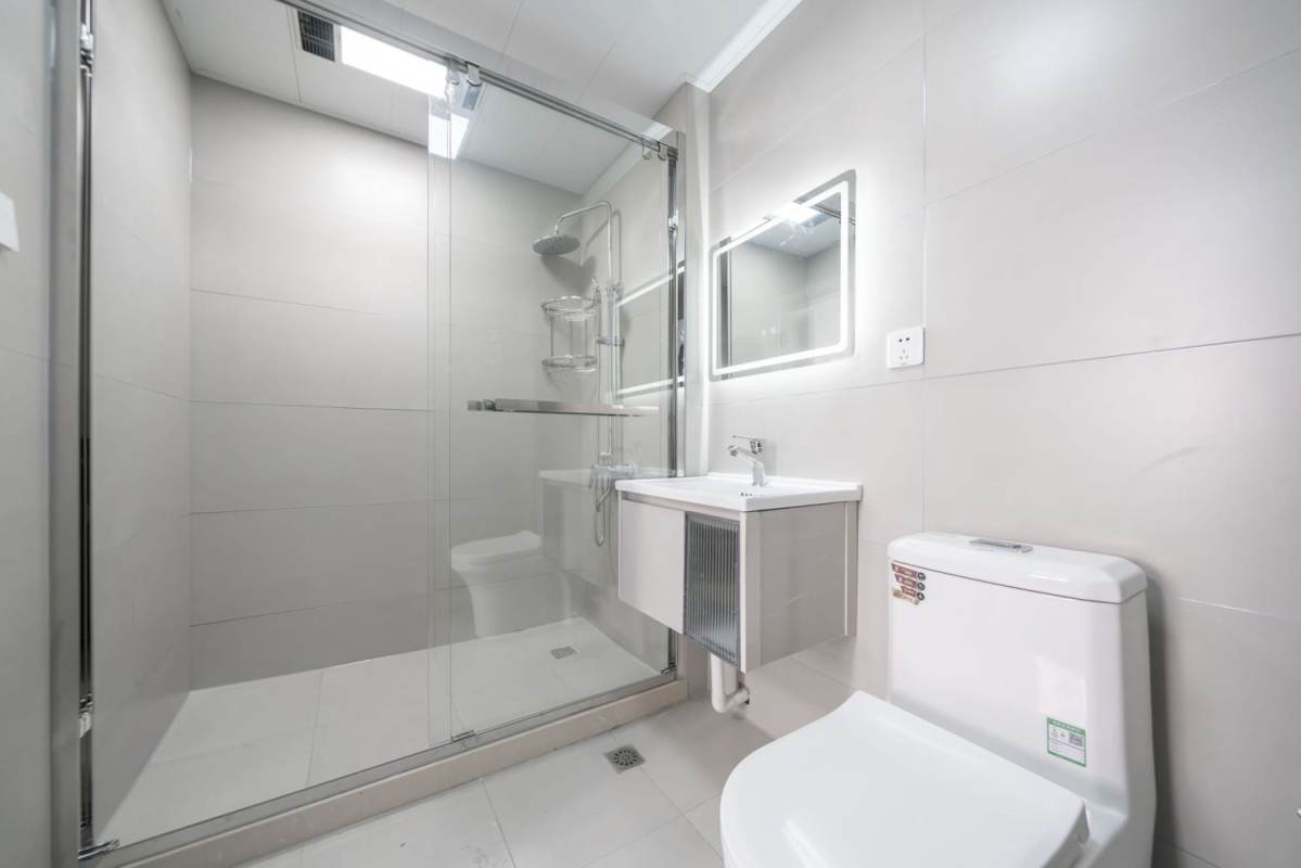 Housing image — Bathroom