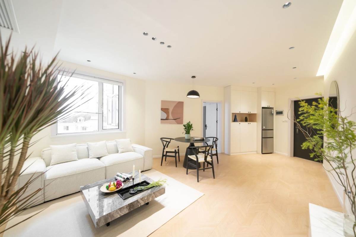 Housing image — Living Room