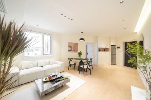 Housing image — Living Room