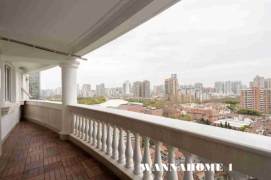 Bright Modern 4BR Apartment at Mingyuan Century City (L1/L10/L12)
