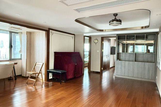 High-Floor 3BR Apartment at One Park Avenue