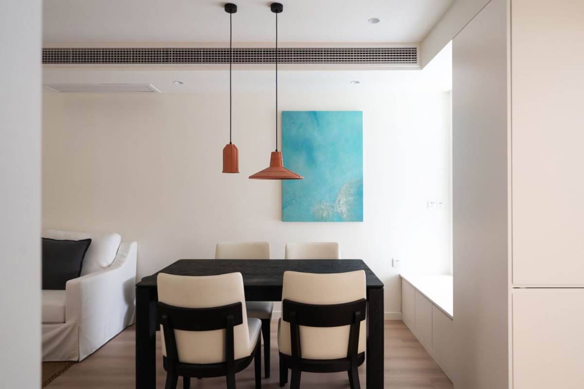 Housing image — Dining Area