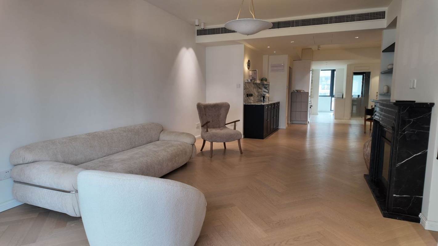 Housing image — Living Room