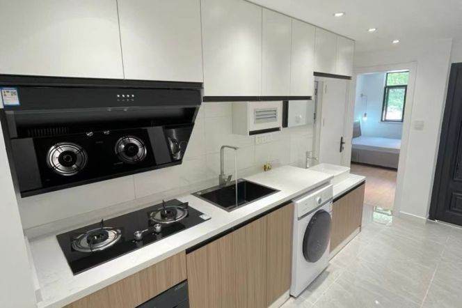 1BR Apartment