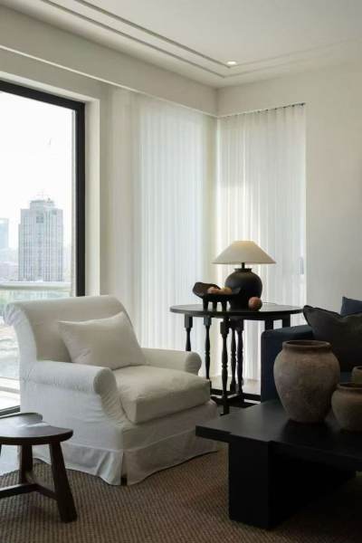 Housing image — Living Room
