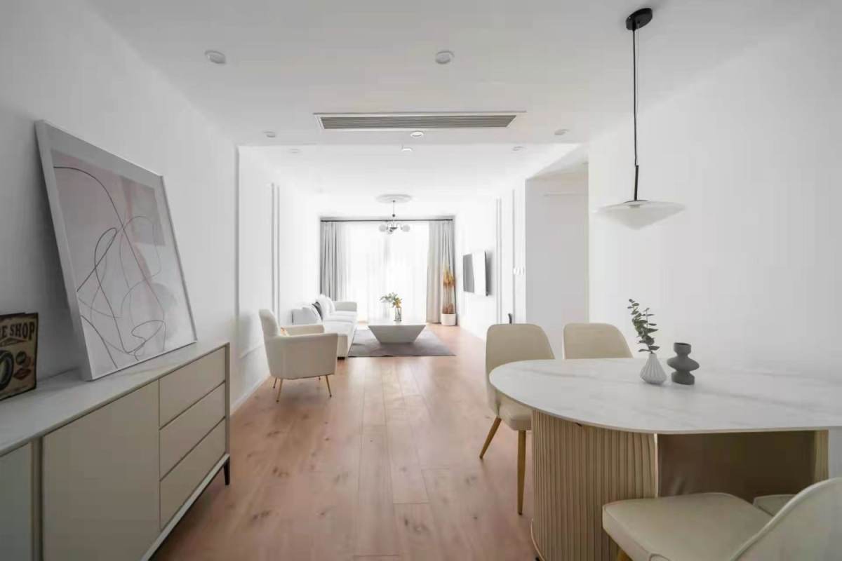 Housing image — Living Room