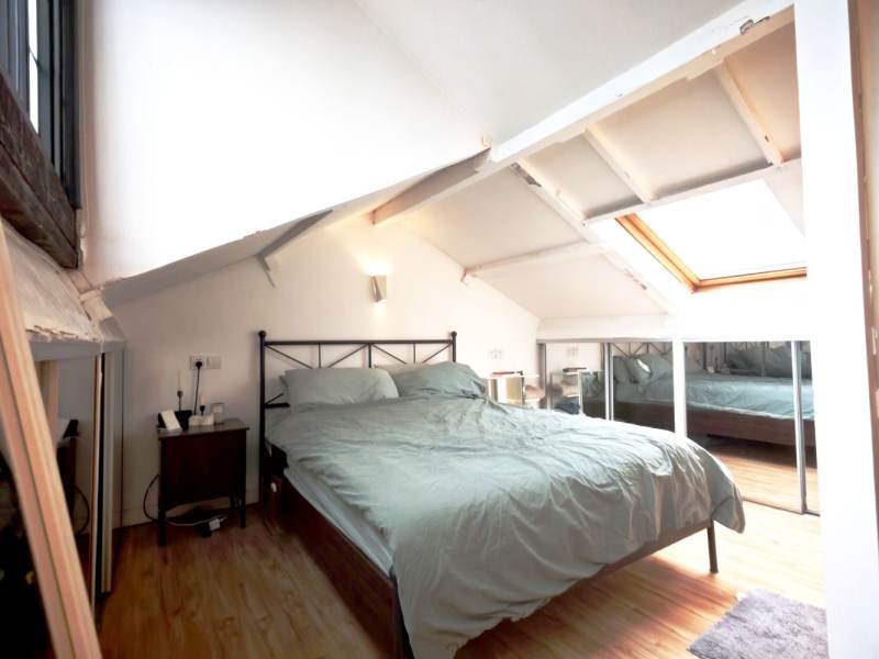 Housing image — Bedroom