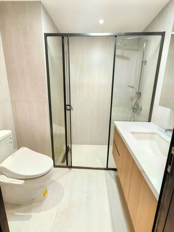 Housing image — Bathroom