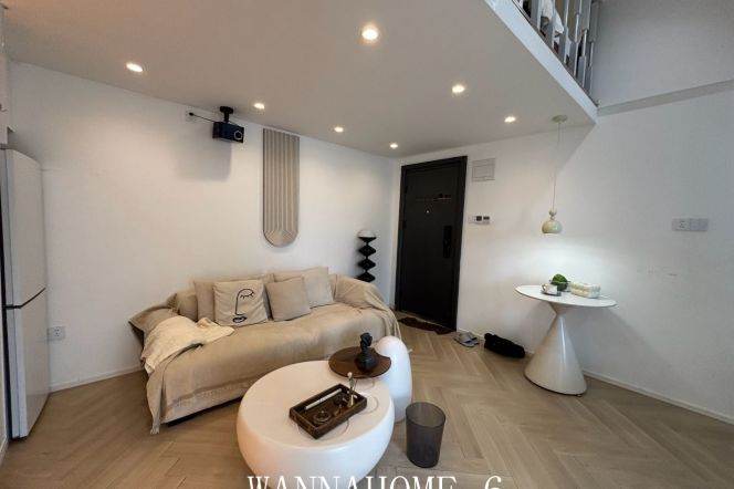 1BR Lane House in Old Xuhui with Terrace (L1/L7)