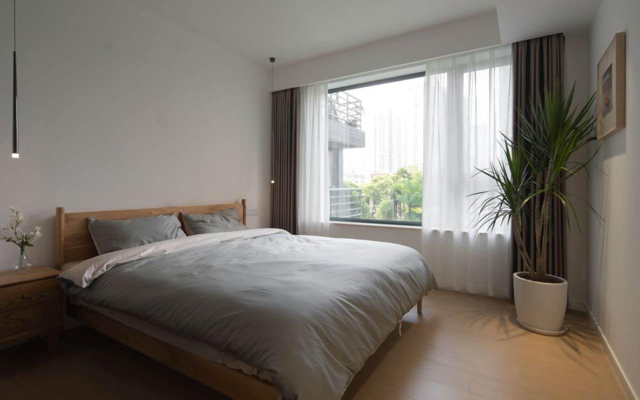 Housing image — Bedroom