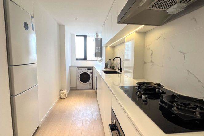 High-Floor 3BR Apartment at Da'an Garden (L13/L14)