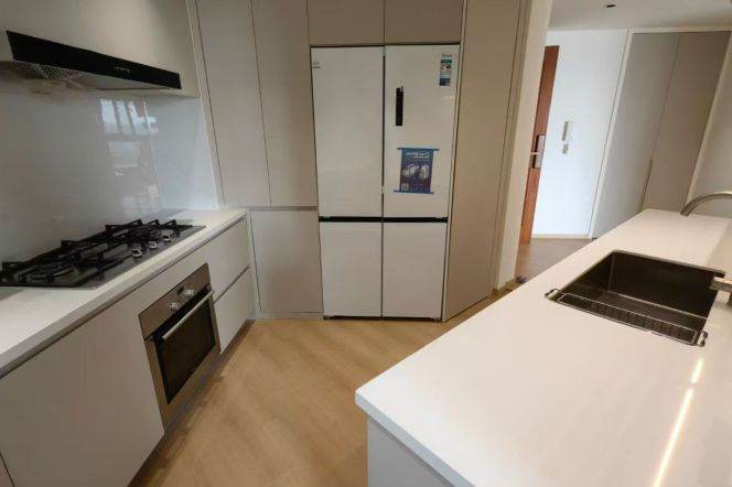 3BR Apartment at Central Residences
