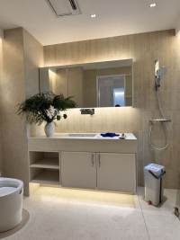 Housing image — Bathroom