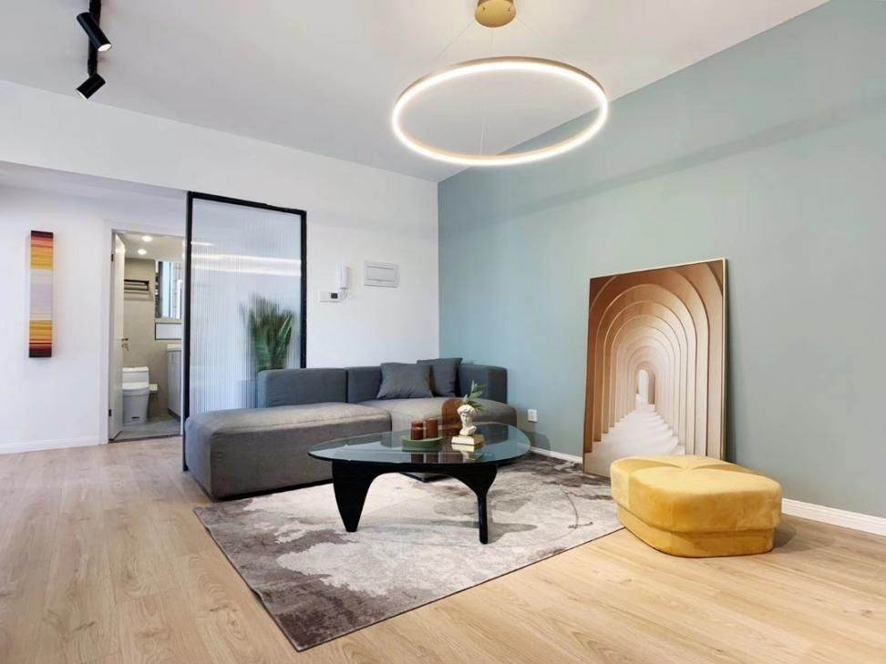 Housing image — Living Room