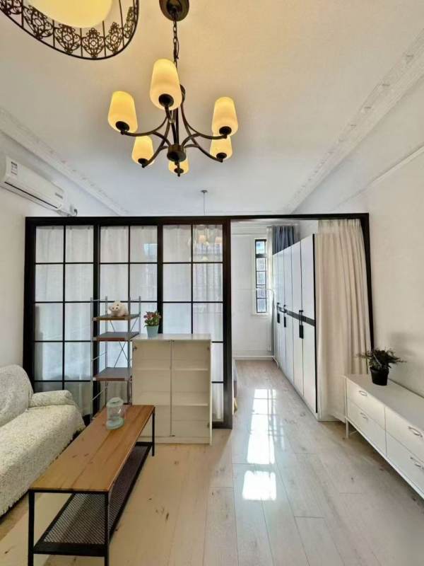 Housing image — Living Room