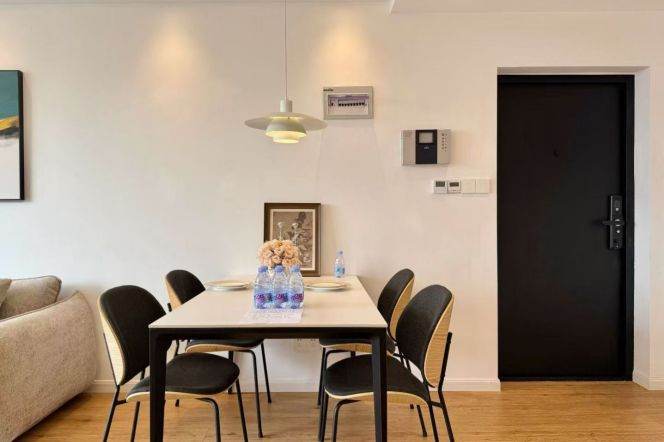 High-Floor 2BR Apartment at Da'an Garden with Outstanding View (L13/L14)