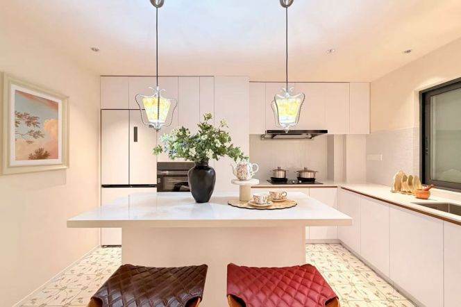 Spacious 2BR Apartment in Old Xuhui (L9/L12)