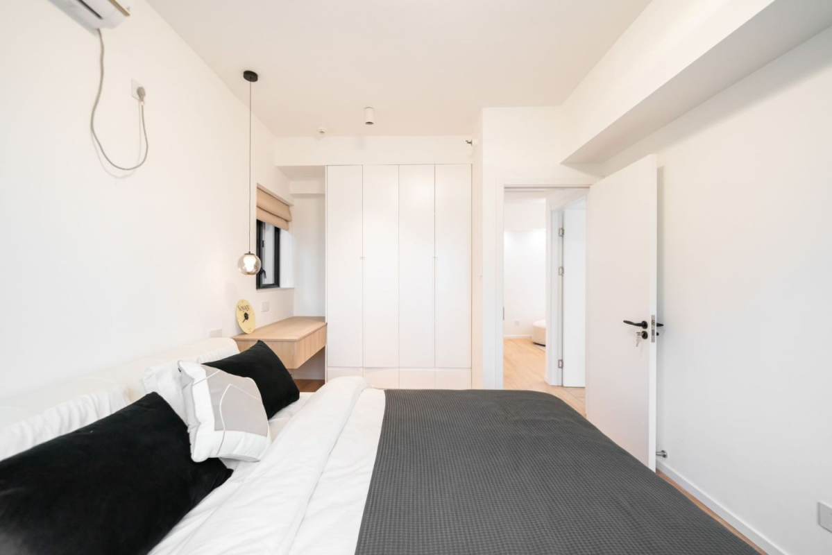 Housing image — Bedroom
