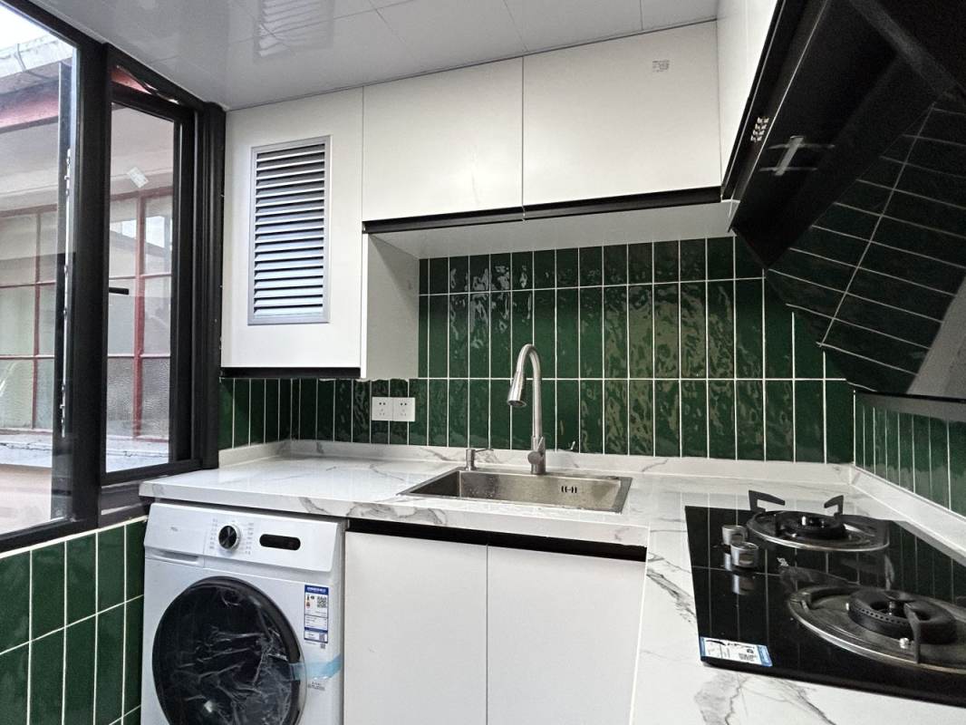 Housing image — Kitchen