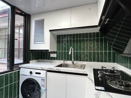 Housing image — Kitchen
