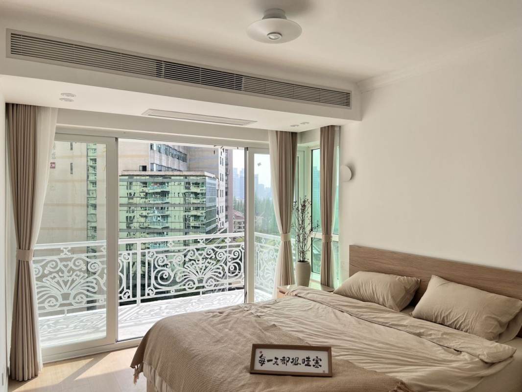 Housing image — Bedroom