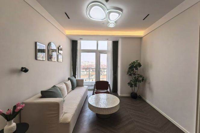 2BR Apartment in Hongkou / Fudan Uni (L8/L10)