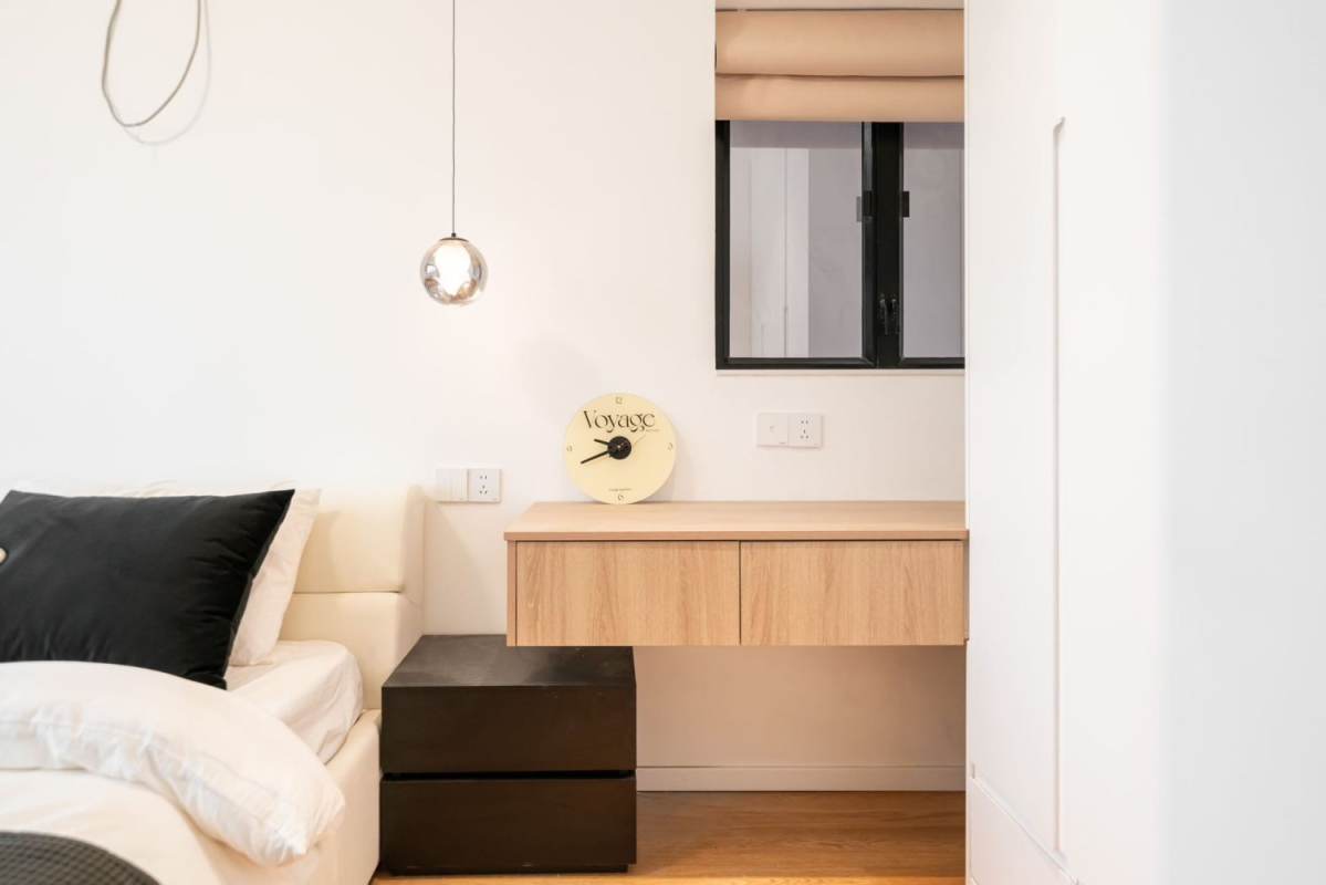 Housing image — Bedroom
