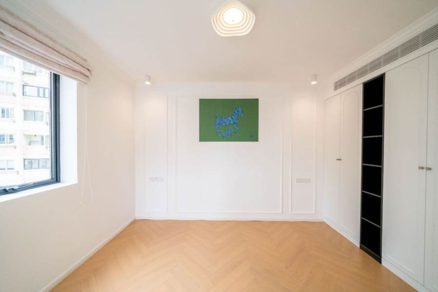 Housing image — Bedroom