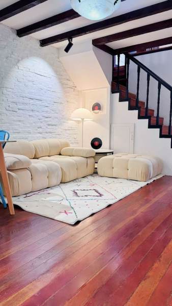 Housing image — Living Room