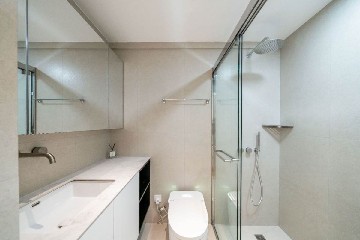 Housing image — Bathroom