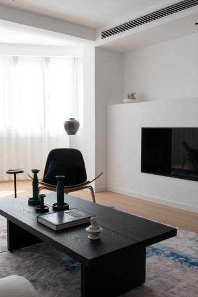 Housing image — Living Room