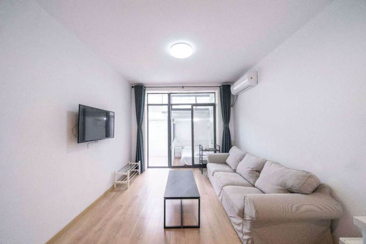 Housing image — Living Room