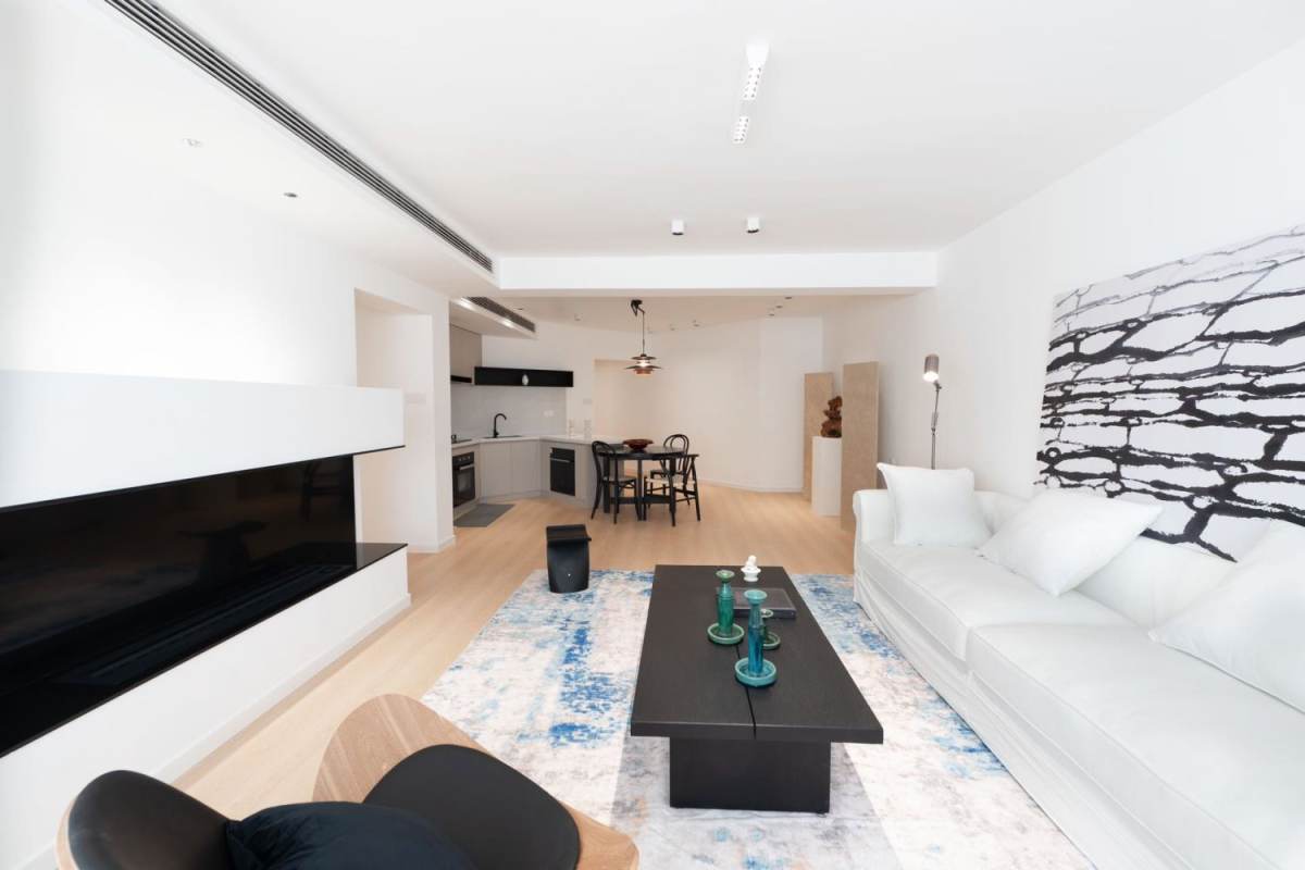 Housing image — Living Room