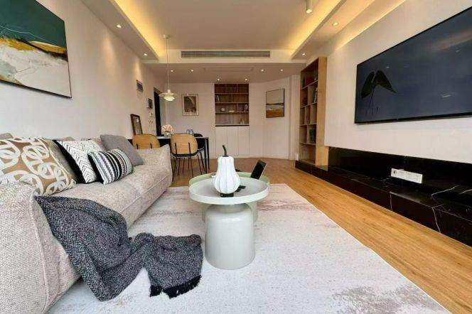 High-Floor 2BR Apartment at Da'an Garden with Outstanding View (L13/L14)