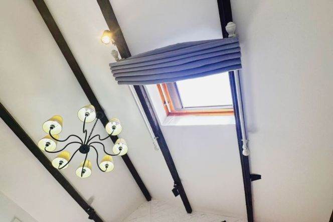 Historic High-Ceiling 3BR Apartment in Jing'an